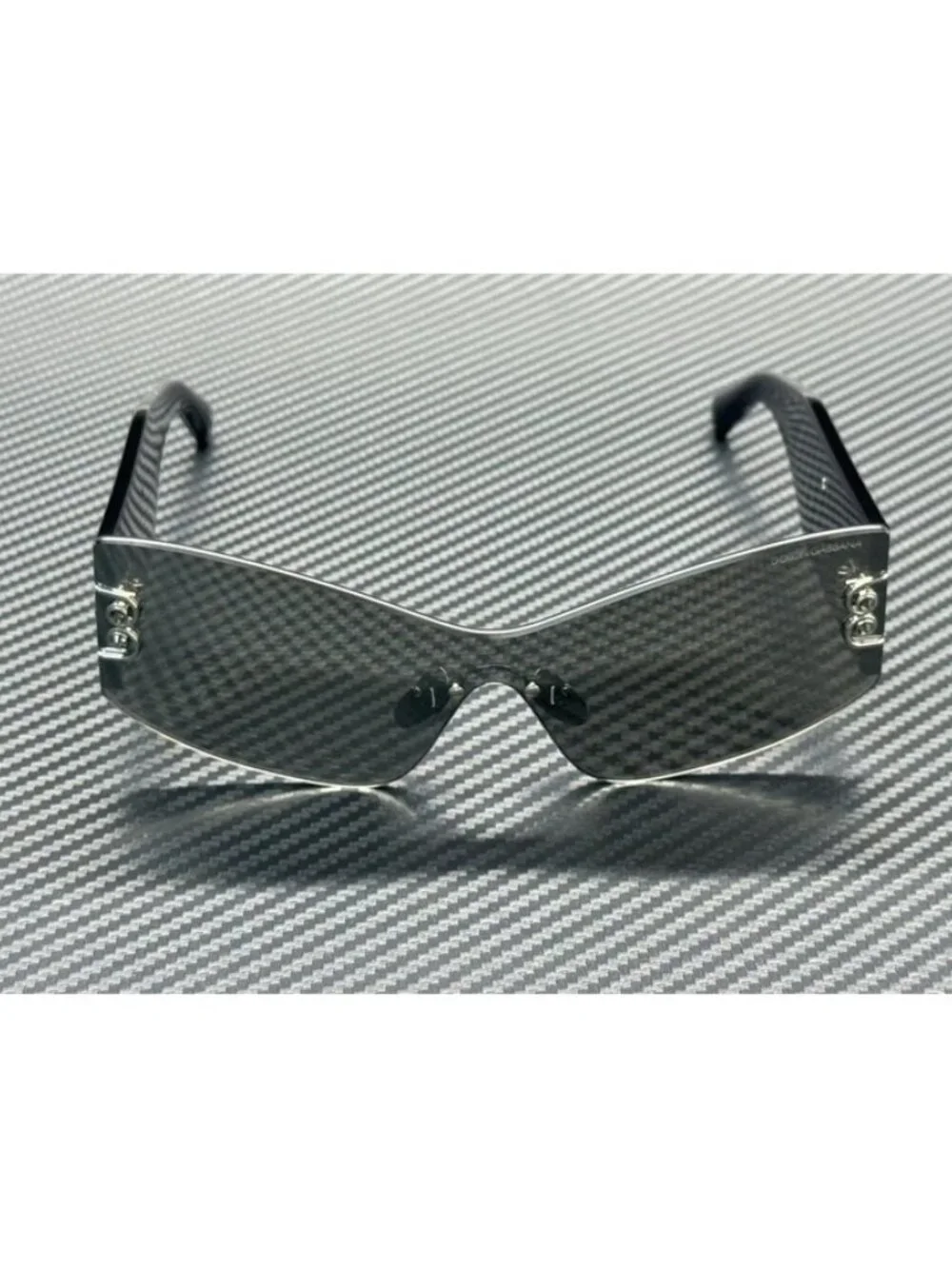 New Dolce & Gabbana Women Black Sunglasses 70-21-145